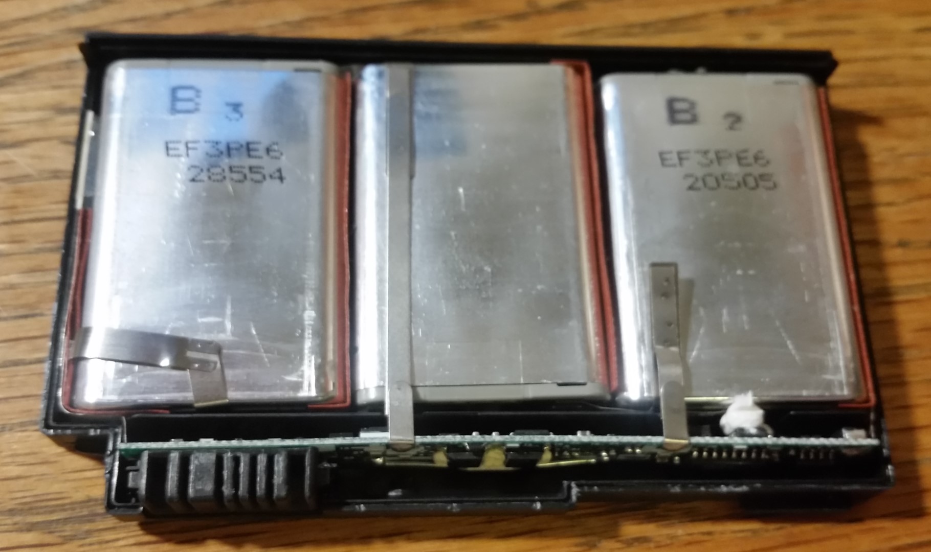 IBM ThinkPad 240 Battery Internals